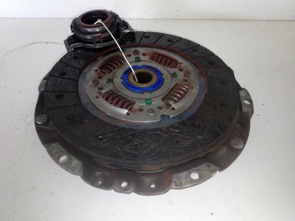 Kit Frizione C0584614 C0584563 VALEO Usato