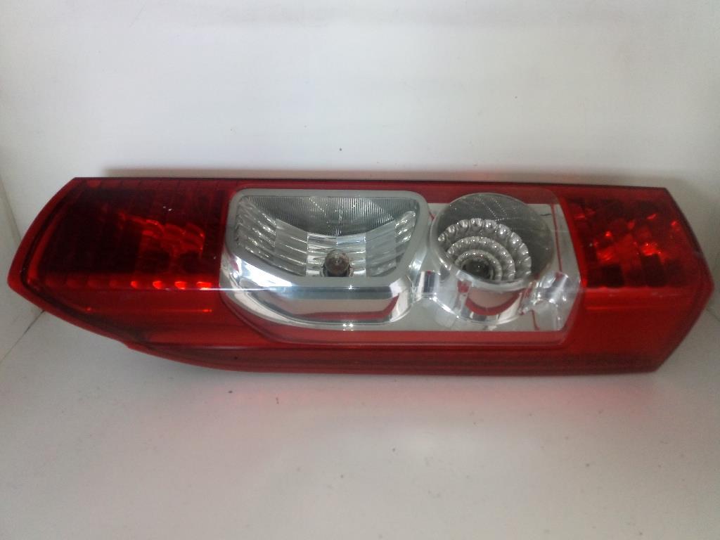 Fanale Post. Sinistro 1365775080 150605AA Usato