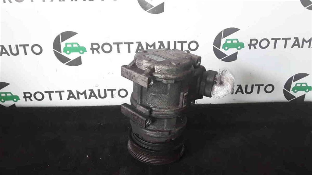 Compressore a/c - Immagine 1 di 5